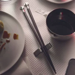 syömäpuikot & teline Alessandro 24 cm musta/teräs*Alessi Online