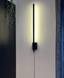 Discount Aneta Lighting LED-seinävalaisin Stecco musta