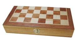 Clearance Brain Games shakki laatikossa