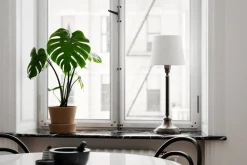 By Rydéns pöytävalaisin Dinant valkoinen*By Rydu00e9ns New