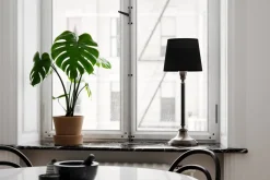 By Rydu00e9ns By Rydéns pöytävalaisin Dinant musta