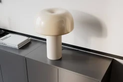 New By Rydu00e9ns By Rydéns pöytävalaisin Lean on Me beige