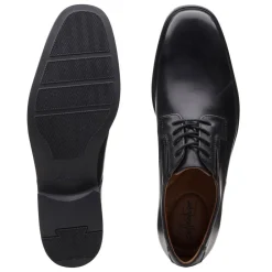 Hot Clarks pukukengät Tilden Plain Black