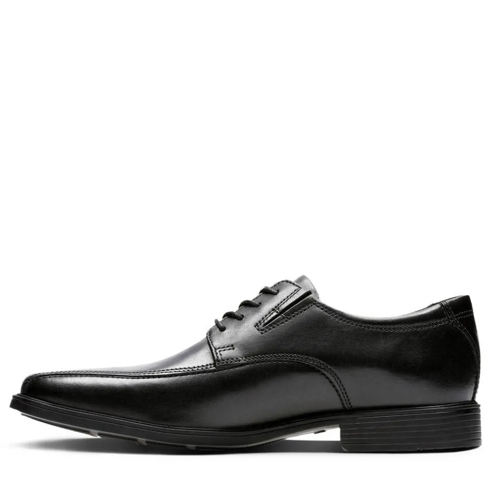 Online Clarks Pukukenkä Tilden Walk 26110310 Black leather