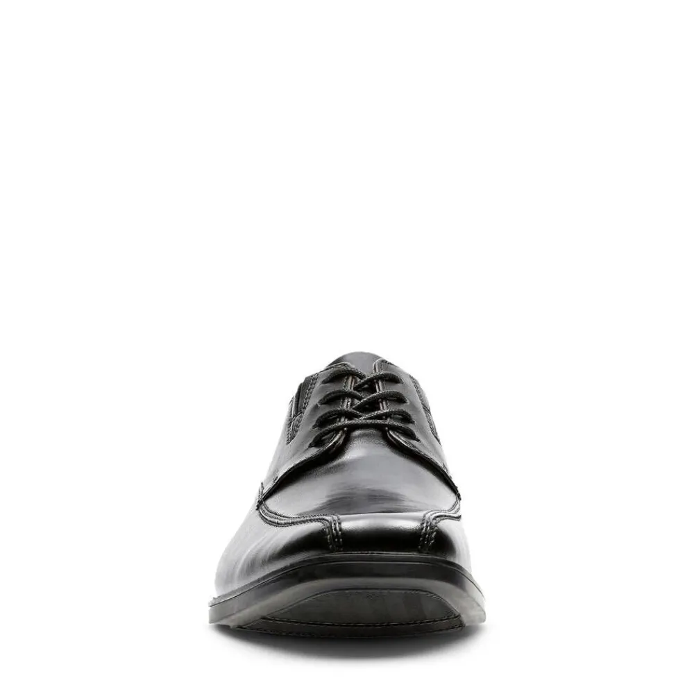 Online Clarks Pukukenkä Tilden Walk 26110310 Black leather