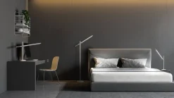 Design by Grönlund Piano lattiavalaisin valkoinen*Design by Gru00f6nlund Hot