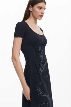 Hot Desigual mekko 25SWVK03 2000 musta