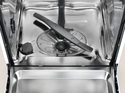 astianpesukone 60 cm ESA47220UW*Electrolux Clearance