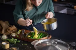 All Steel kasari 1,5 L*Fiskars Hot