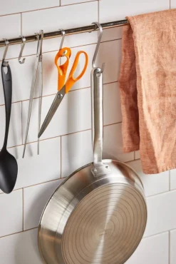 All Steel pure paistinpannu 24 cm, pinnoittamaton*Fiskars Best