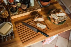 Clearance Fiskars Functional Form leipäveitsi 21 cm