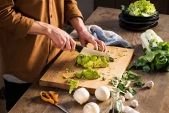 Clearance Fiskars Hard Edge Santoku veitsi