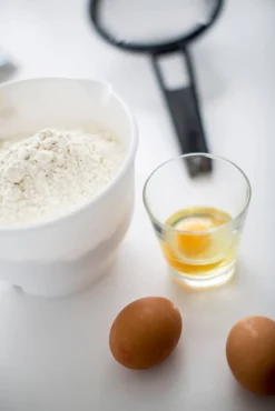 Vatkauskulho kannella 1,5 L valkoinen*Gastromax Online