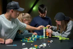 Mechanics Gravity Hissi 207 osaa*Geomag Clearance