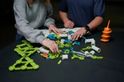 Mechanics Gravity Hissi 207 osaa*Geomag Clearance