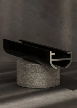 Hot Ihanin D-verhokisko musta 150 cm