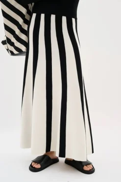 Outlet InWear hame Sacco 194008 Musta / Valkoinen