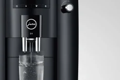 kahviautomaatti E4 Piano Black (EA)*Jura Outlet