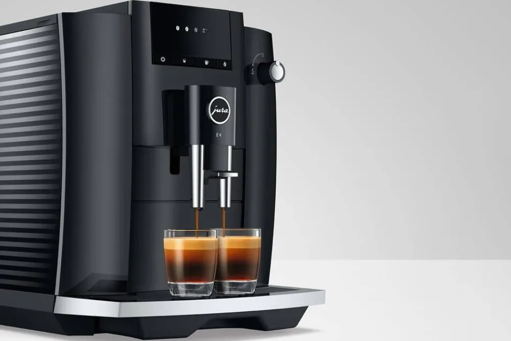 kahviautomaatti E4 Piano Black (EA)*Jura Outlet