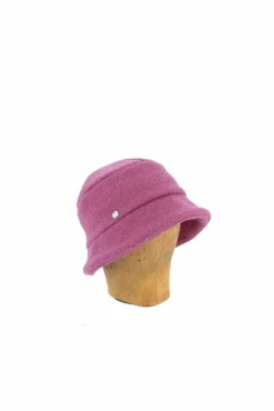 Online KN Kati Niemi hattu Krista