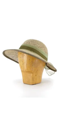 Hot KN Kati Niemi hattu Sumu Vihreu00e4