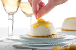 Puolipallomuotti*Lekue Best