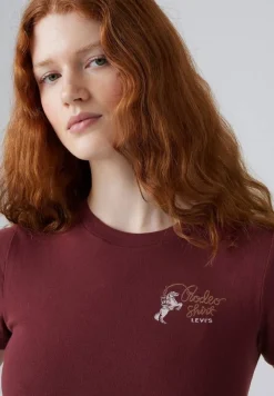 t-paita GR Essential Sporty*Levi's Best