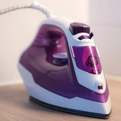 höyrysilitysrauta*Livia New