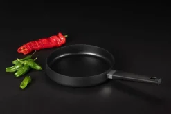 Best Maku paistinpannu 24 cm grafeeni