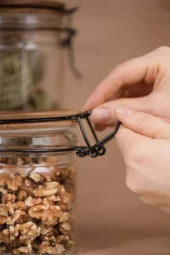 Sale Maku säilytyspurkki patenttikannella 0,9L