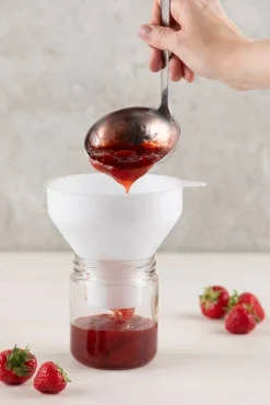 Marjukka hillosuppilo* Hot