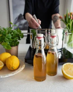 lasipullo patenttikorkilla 1 l*Marjukka Sale