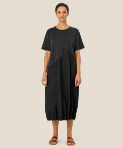 Online Masai mekko MaNaholin Black