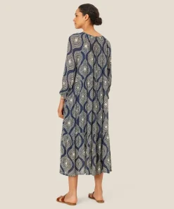 mekko MaNazario*Masai