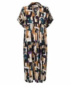 mekko Maorsola*Masai Online