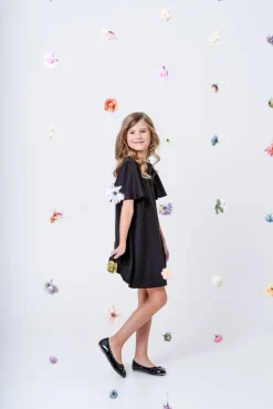 Outlet Mingnelin satiinimekko 4494 MUSTA