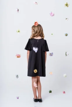 Outlet Mingnelin satiinimekko 4494 MUSTA