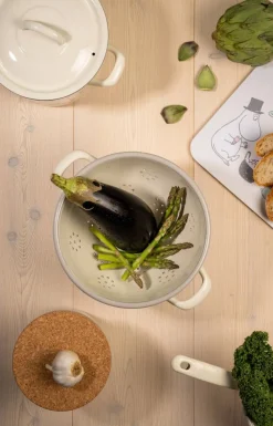 Online Muumi emalilävikkö Bon Appétit 20 cm