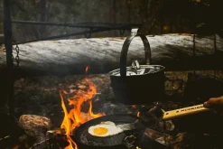 Outlet Muurikka nuotiokattila kannella 2,3 L