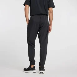 treenihousut Sport Essentials Woven Jogger*New Balance Clearance