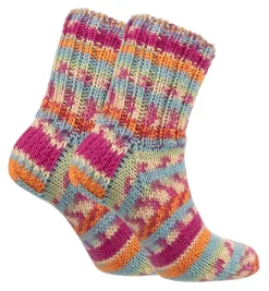 Best Novita 7 Veljestä lanka Polkka 100 g konfetti 8041