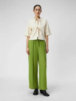 neuletakki Objulla Parvi 2/4*Object Discount