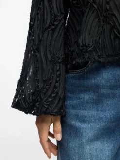 pusero Objlucie*Object Outlet