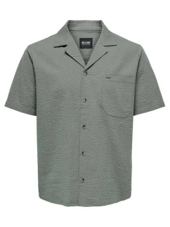 paita Onseye Resort*Only & Sons Outlet