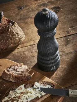 Paris Nature suolamylly musta 18 cm*Peugeot Hot