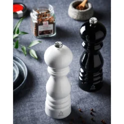 Z-suolamylly Paris karkeudensäädöllä 22cm kiiltävä v*Peugeot Discount