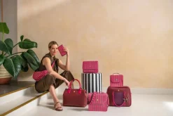 New Pip Studio olkalaukku Freya Half Moon Cross Body Bag Stripe