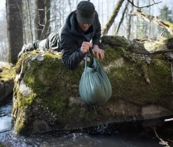 Vedenkantopussi*Savotta Hot
