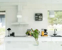 design-riippuvalaisin Louhi betoni*Sessak New