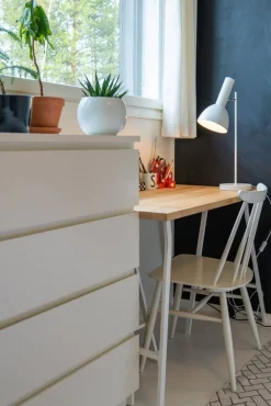 Online Sessak Jack pöytävalaisin mattavalkoinen